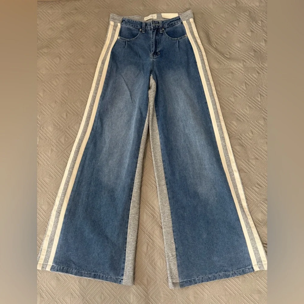 Blue Flare Jeans with White Stripes doble face pants - Picture 2 of 13